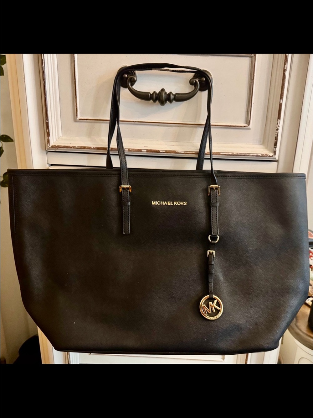 Michael Kors Jet Set Travel Tote Bag